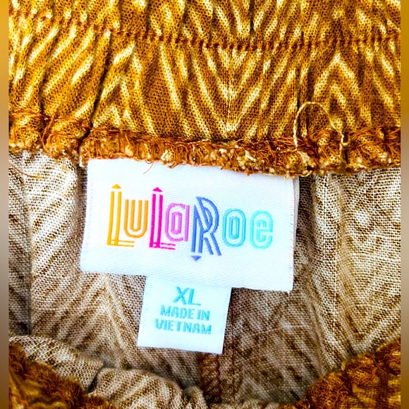 Lularoe Wide Leg Paper Bag Pant Size XL - Picture 3 of 5